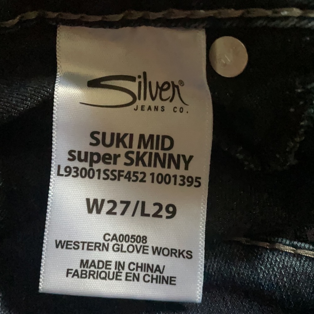 Silver Jeans - Picture 5 of 7